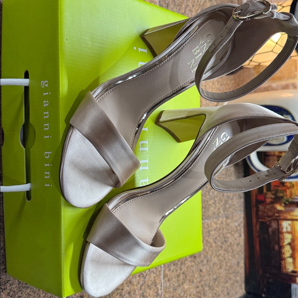 Gianni Bini Elegant Beige Ankle Strap Heels - Picture 2 of 6